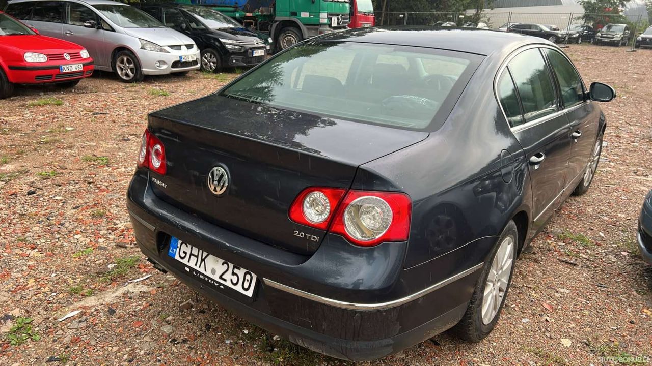 Volkswagen Passat | 1