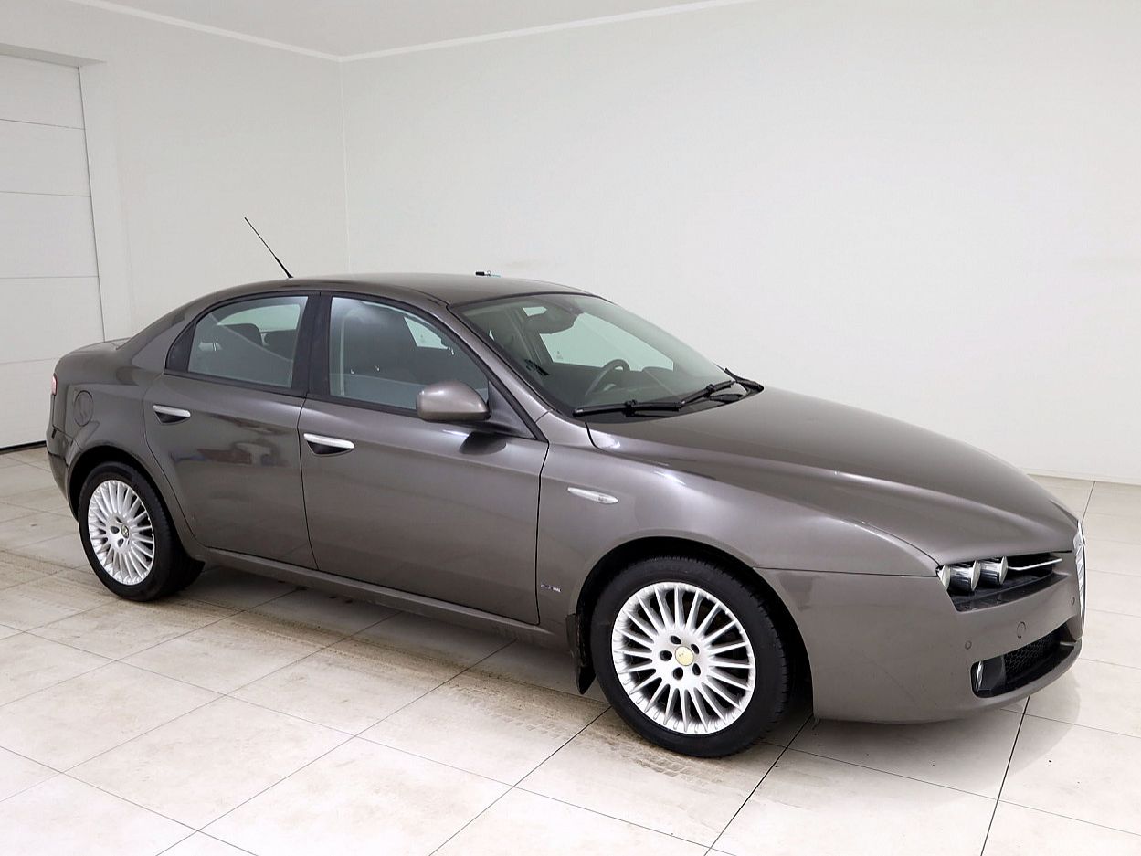 Alfa Romeo 159