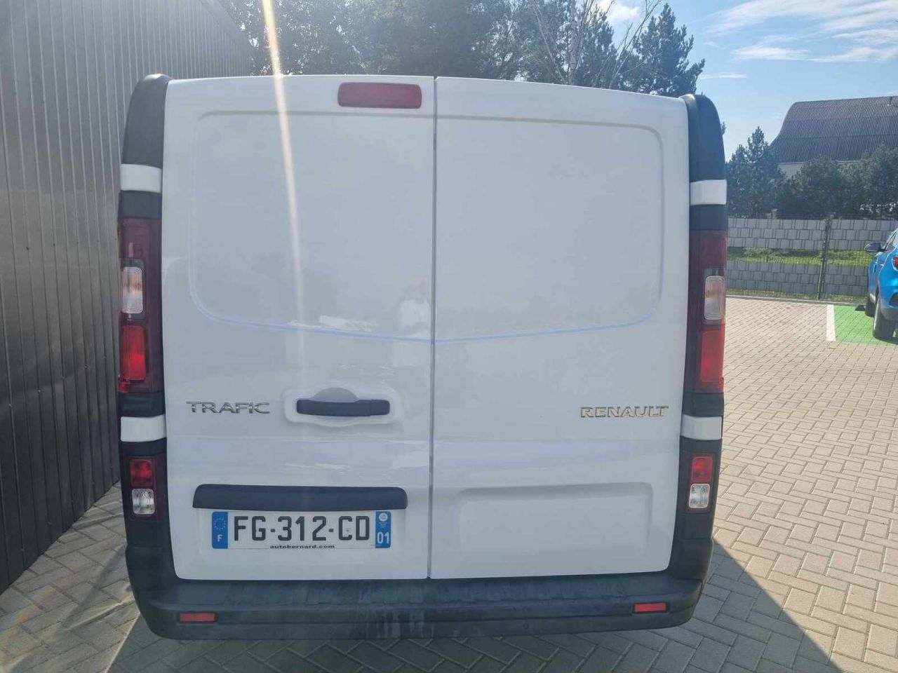 Renault Trafic | 9