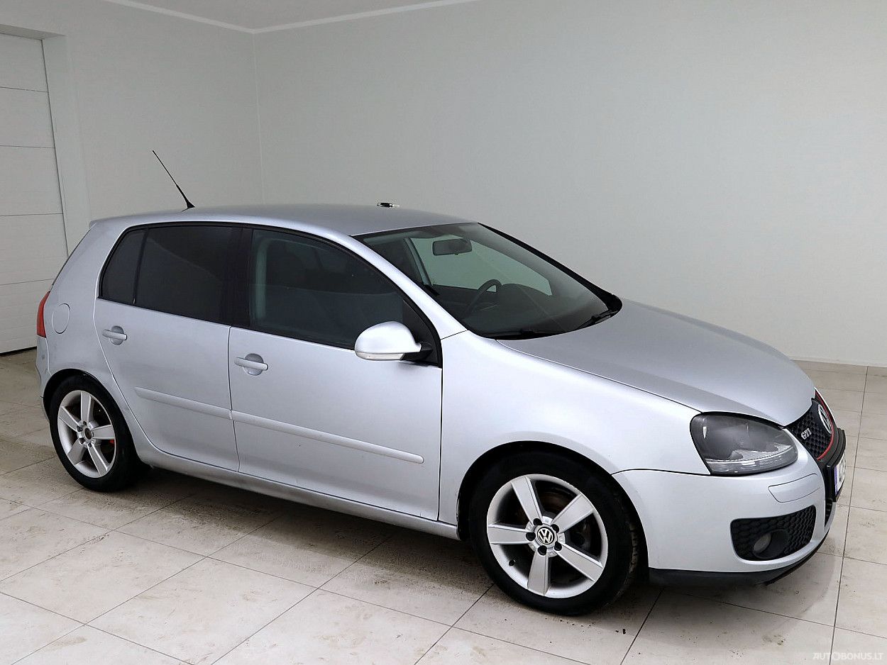 Volkswagen Golf | 0