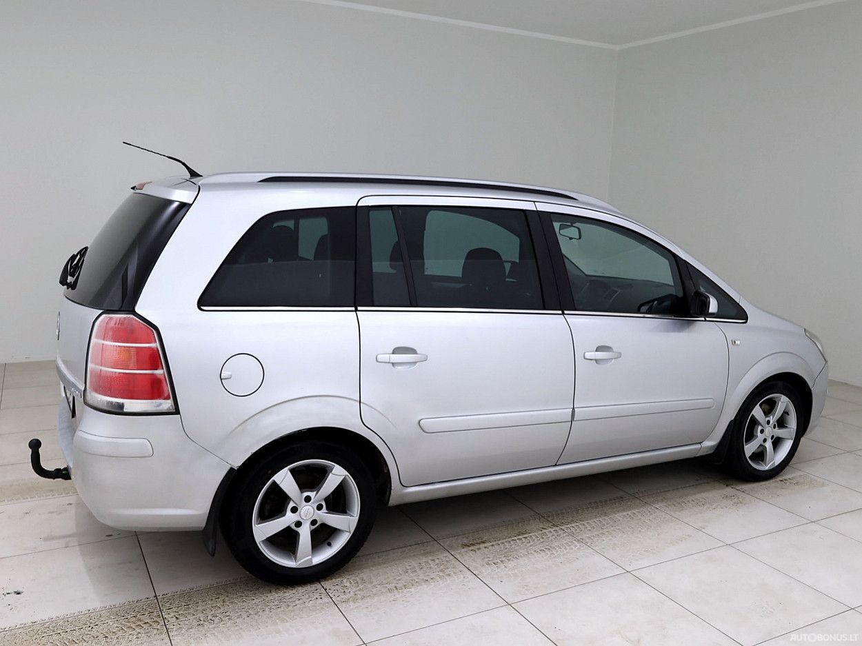 Opel Zafira | 2