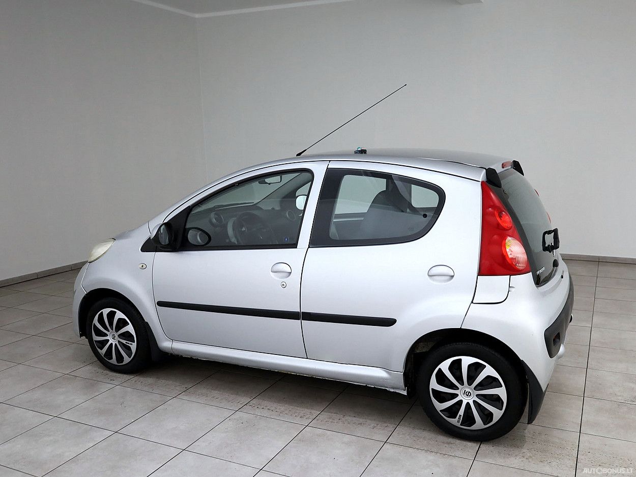 Peugeot 107 | 3