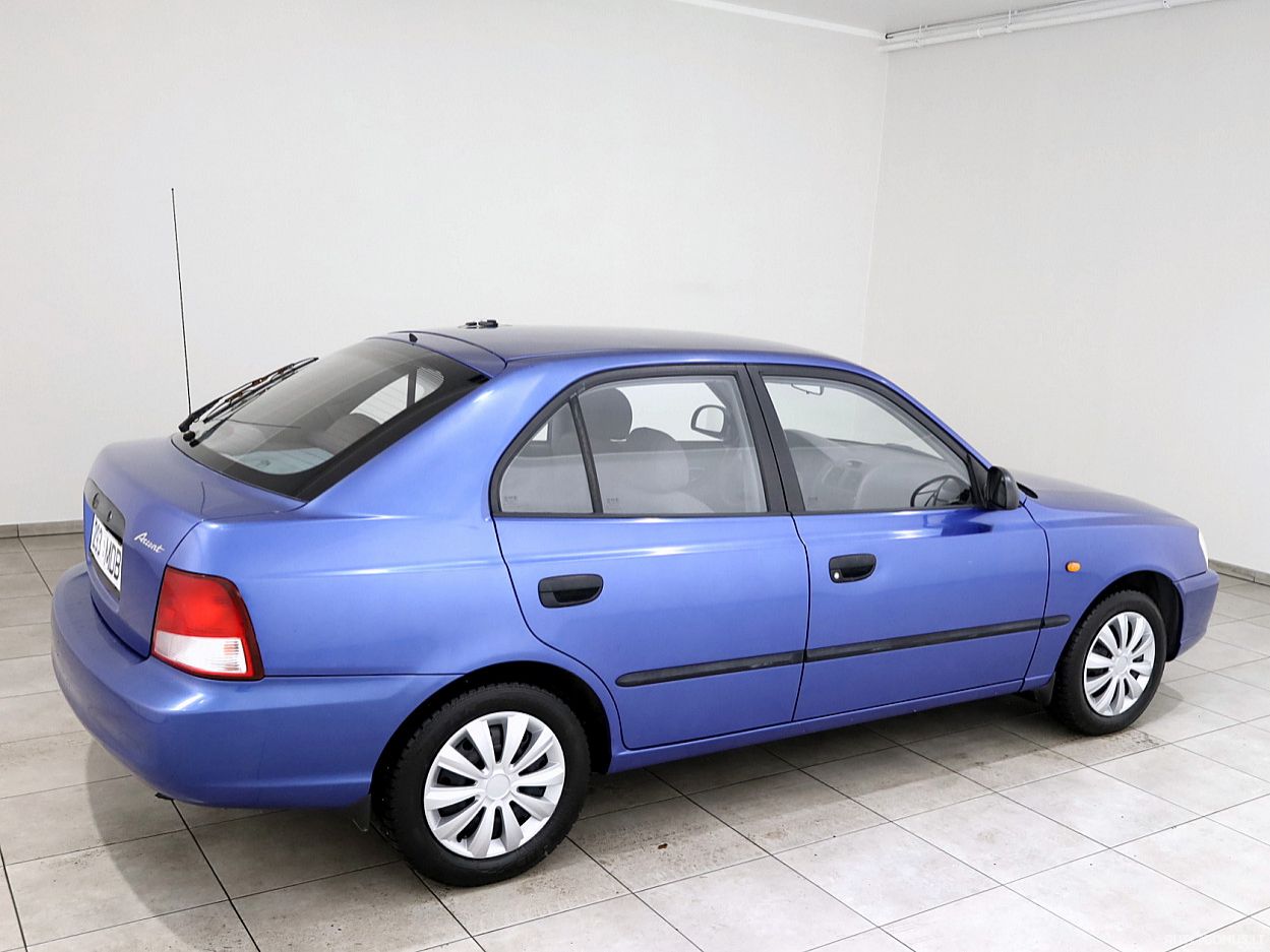 Hyundai Accent | 2