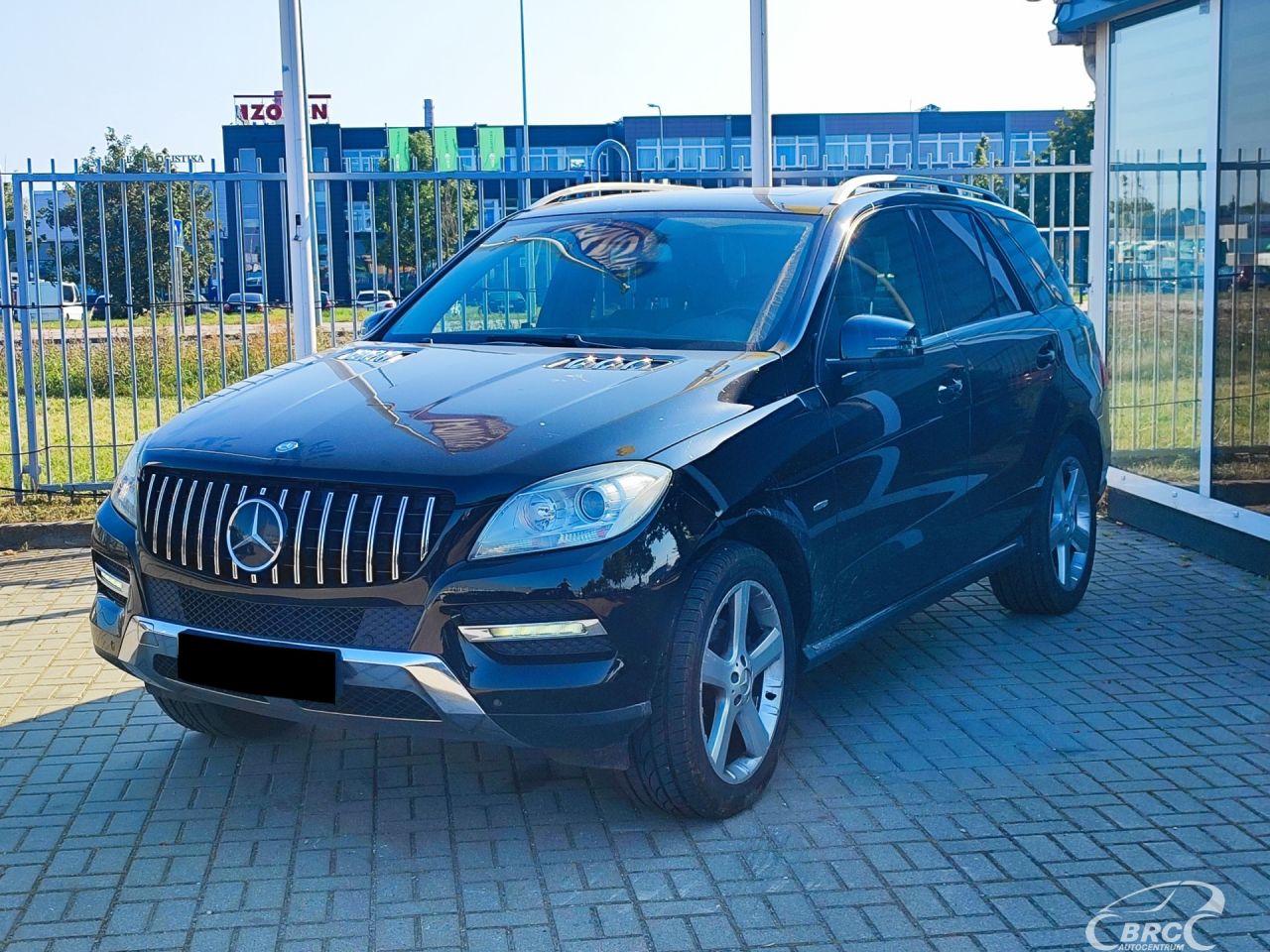 Mercedes-Benz ML350 | 0