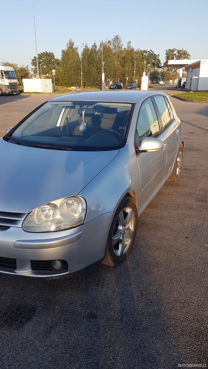 Volkswagen Golf | 0