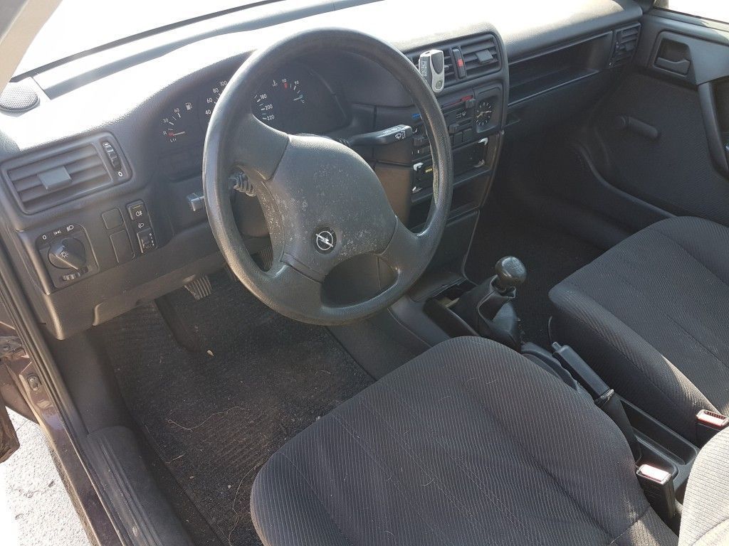 Opel, Saloon | 5