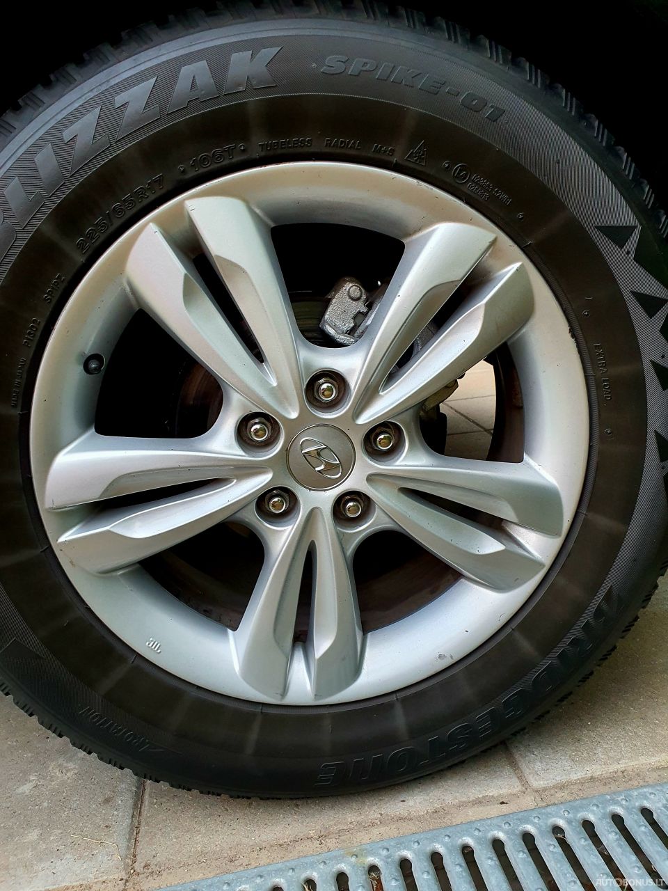  Hyundai light alloy rims