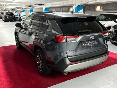 Toyota RAV4 | 3