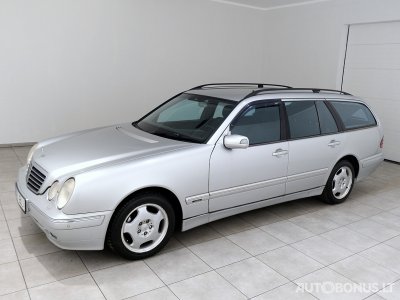 Mercedes-Benz E220 | 1