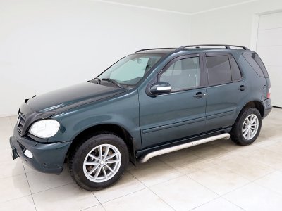 Mercedes-Benz ML270 | 1