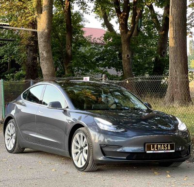 Tesla Model 3 | 2