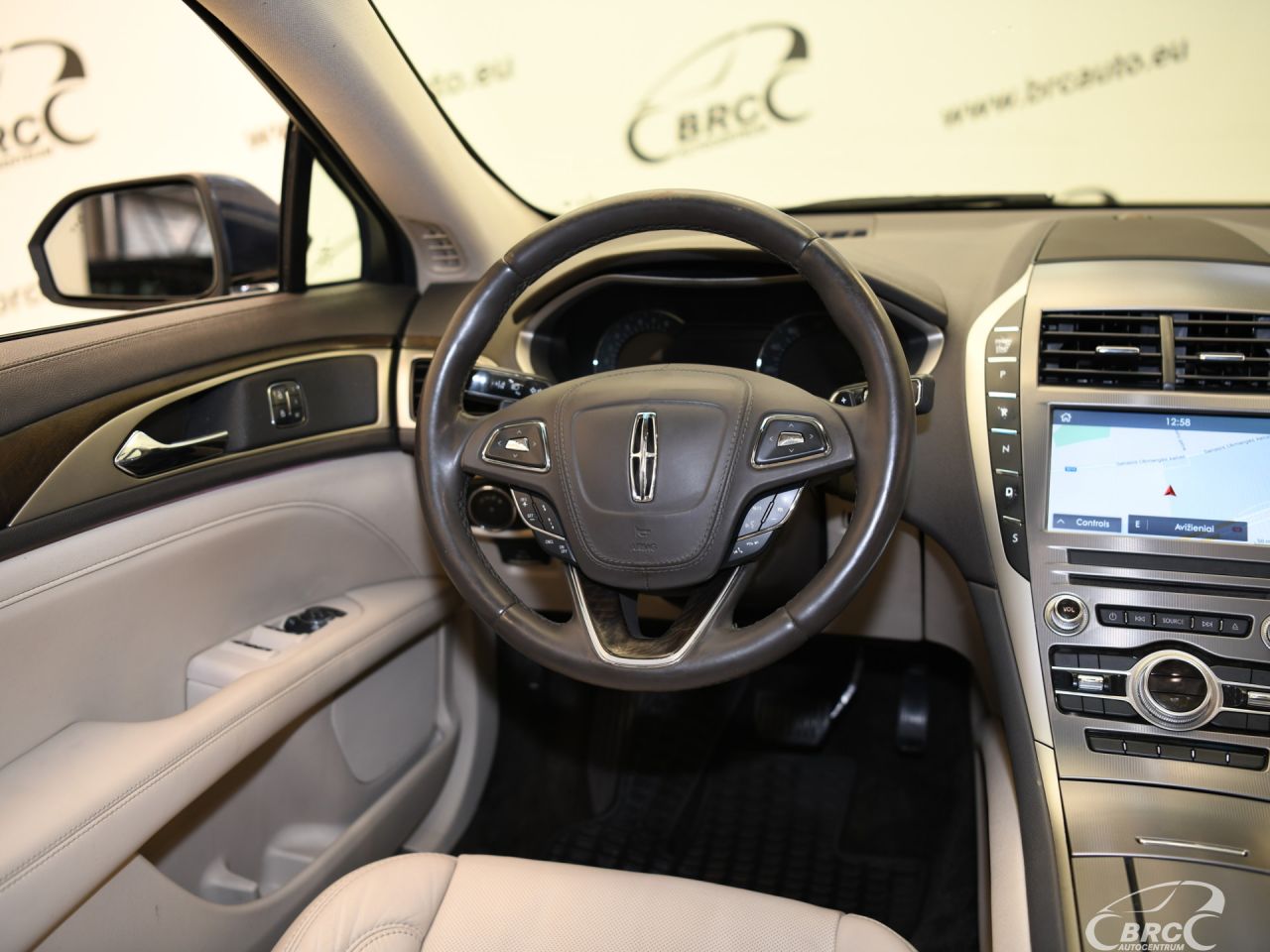 Lincoln MKZ | 15