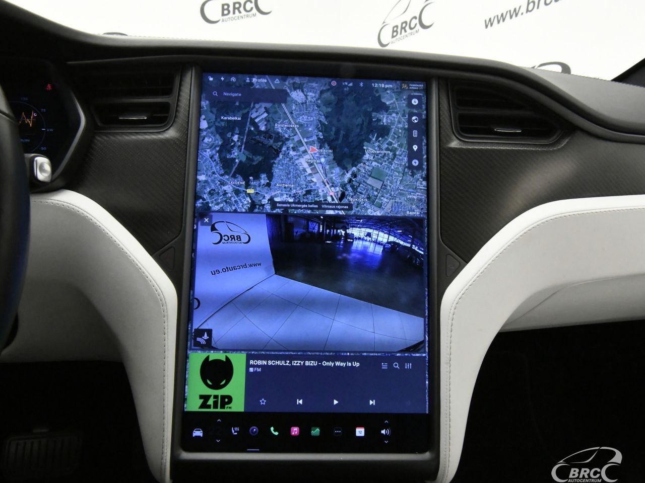 Tesla Model X | 29