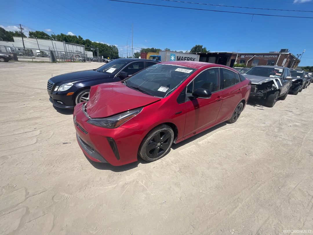 Toyota Prius | 14