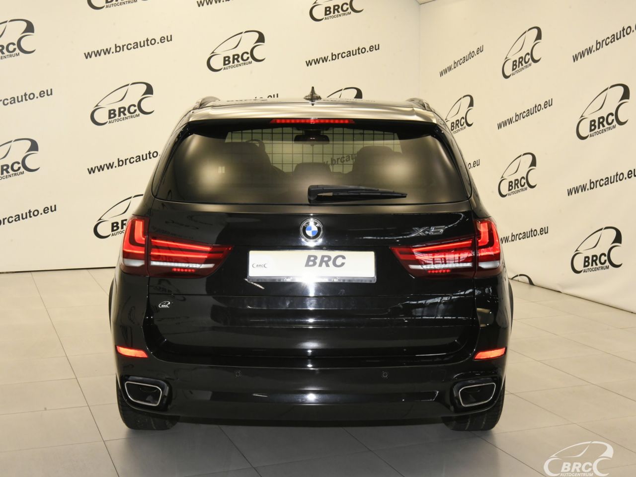 BMW X5 | 54