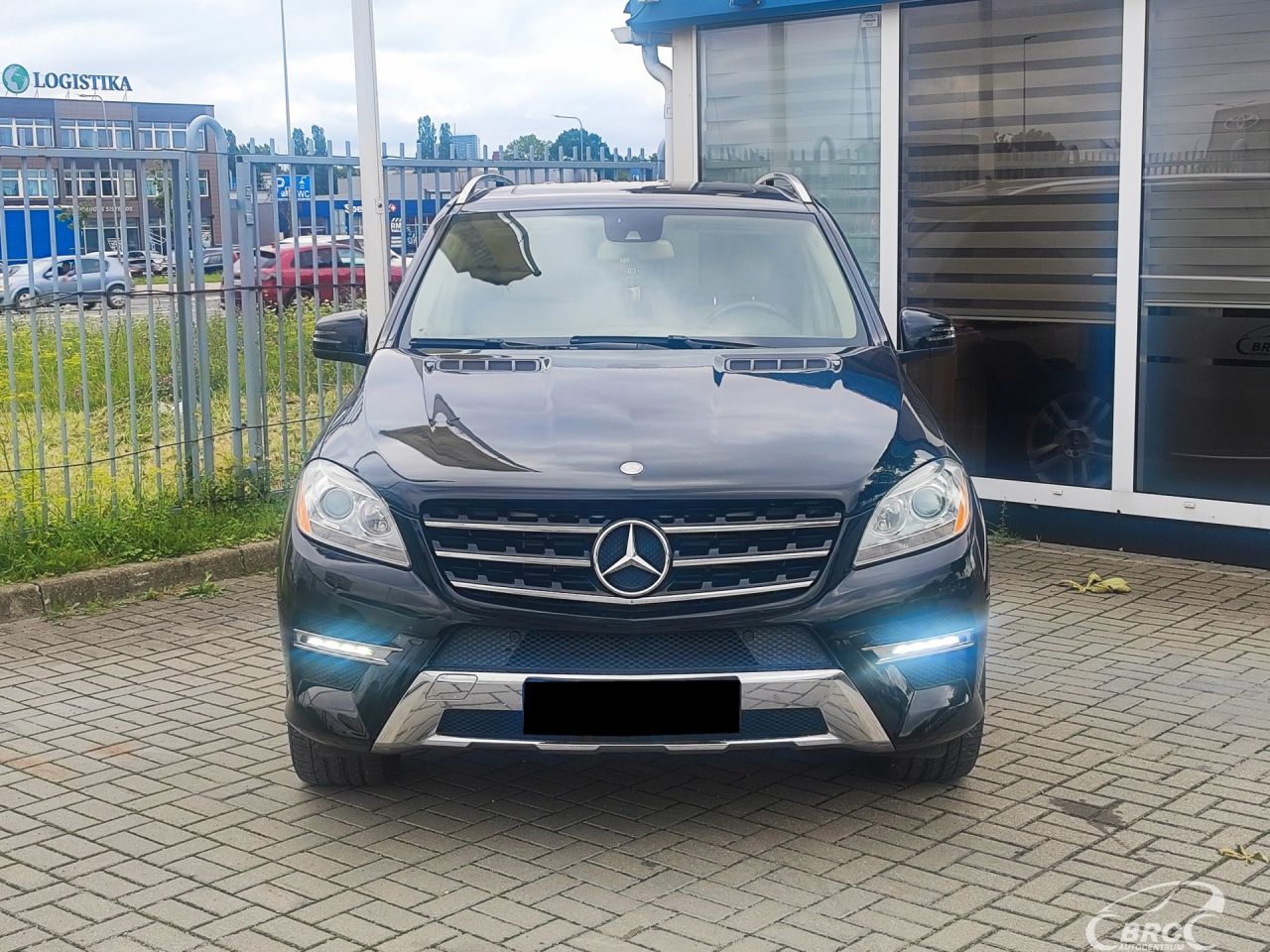 Mercedes-Benz ML350 | 43