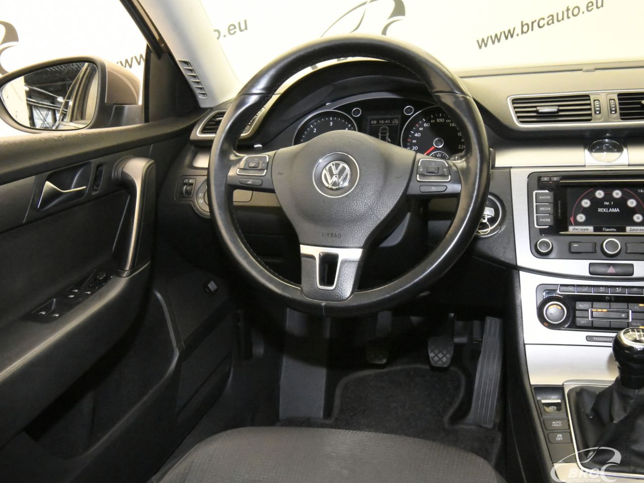 Volkswagen Passat | 22