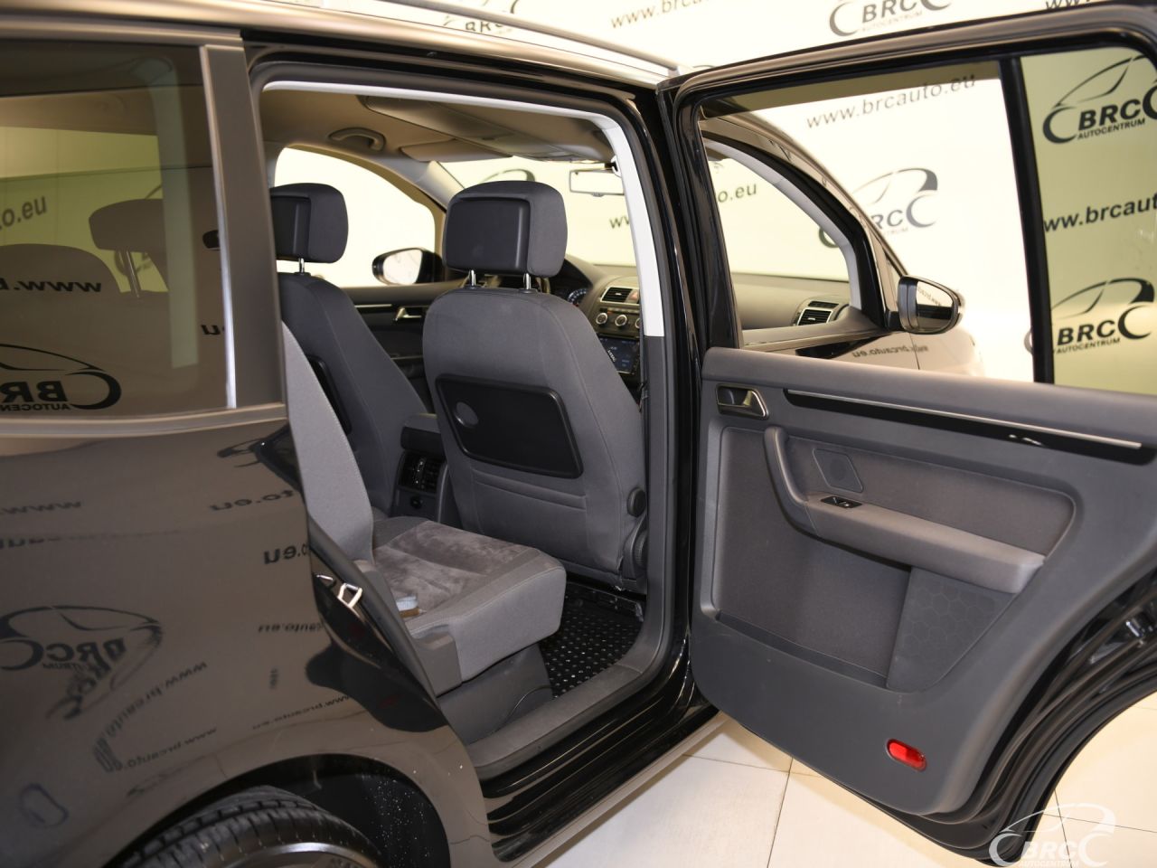 Volkswagen Touran | 10