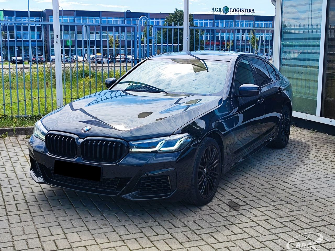 BMW 530