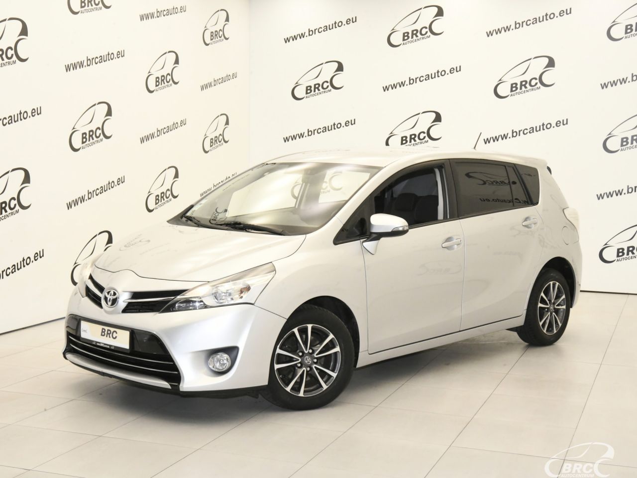 Toyota Verso | 0