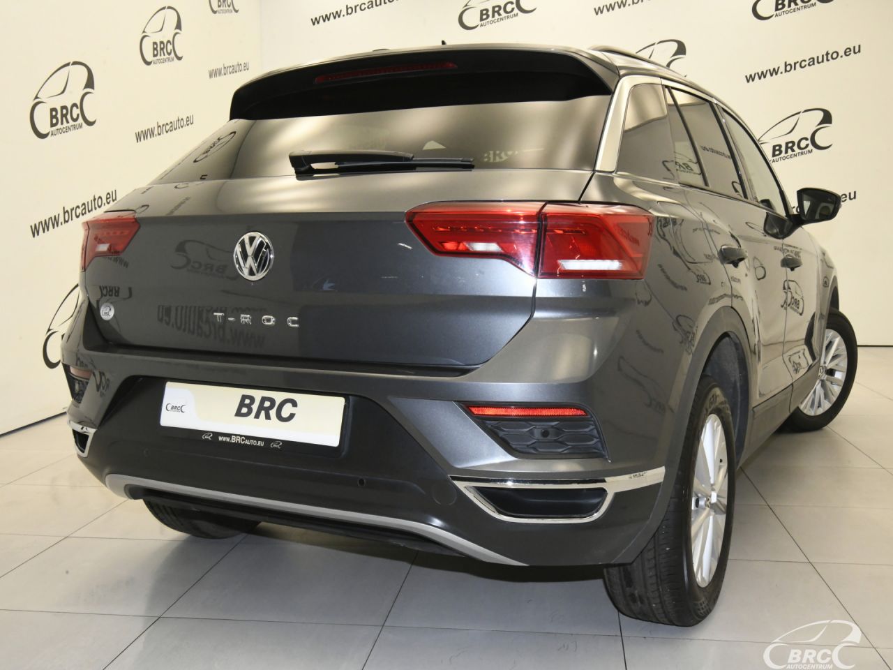 Volkswagen T-Roc | 44