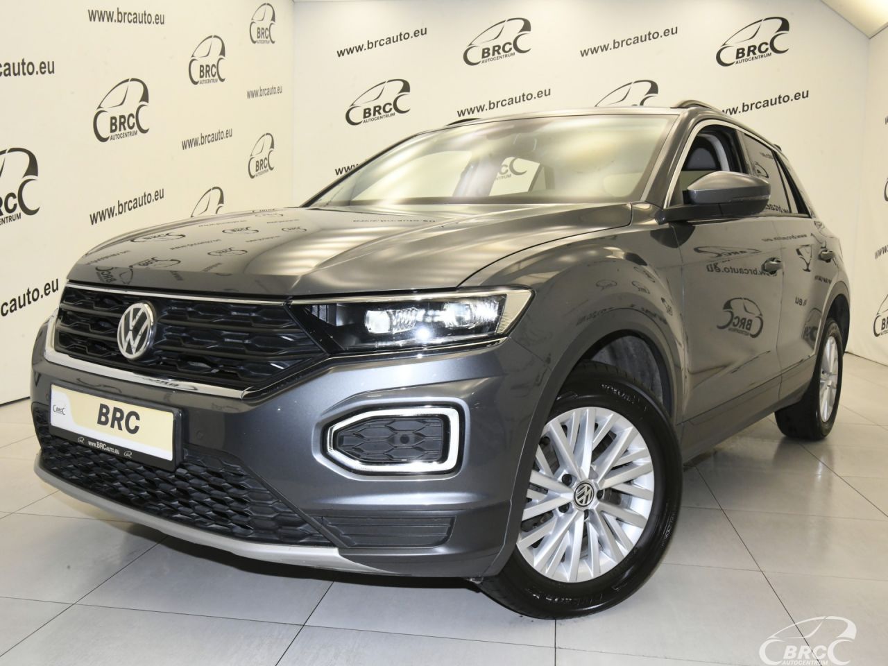 Volkswagen T-Roc | 43