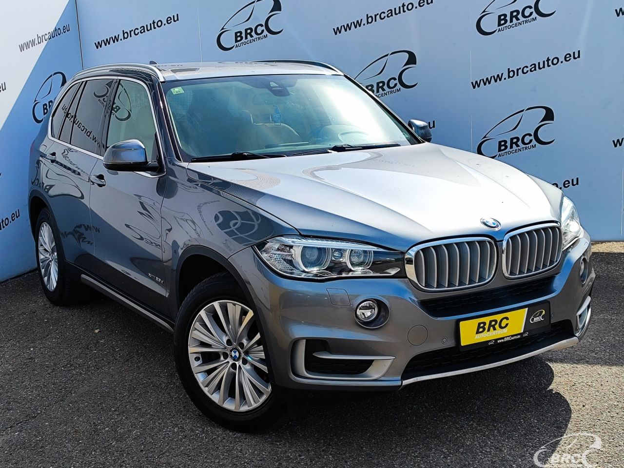 BMW X5 | 44