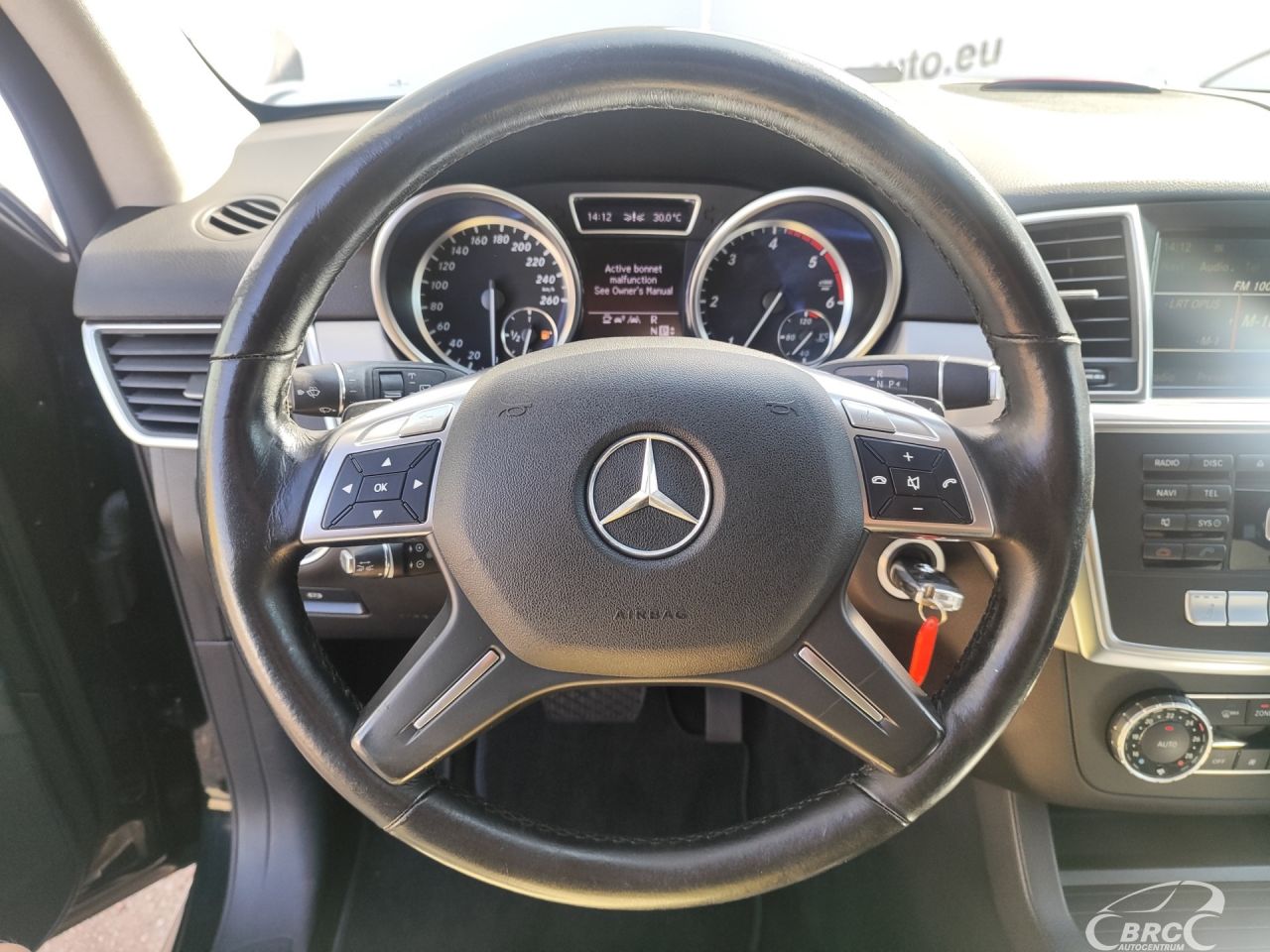 Mercedes-Benz ML350 | 24