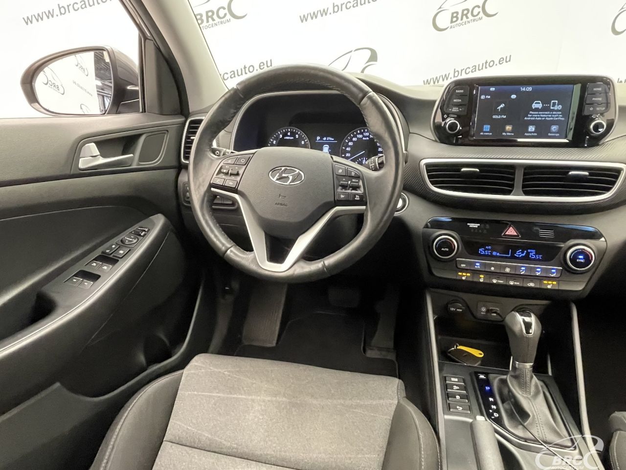 Hyundai Tucson | 12