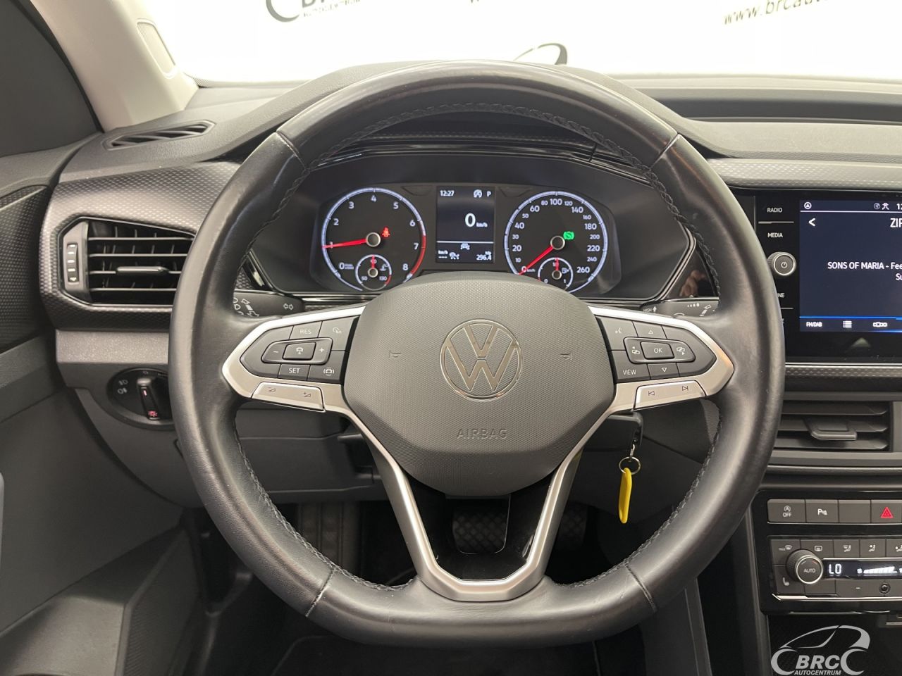 Volkswagen T-Cross | 25