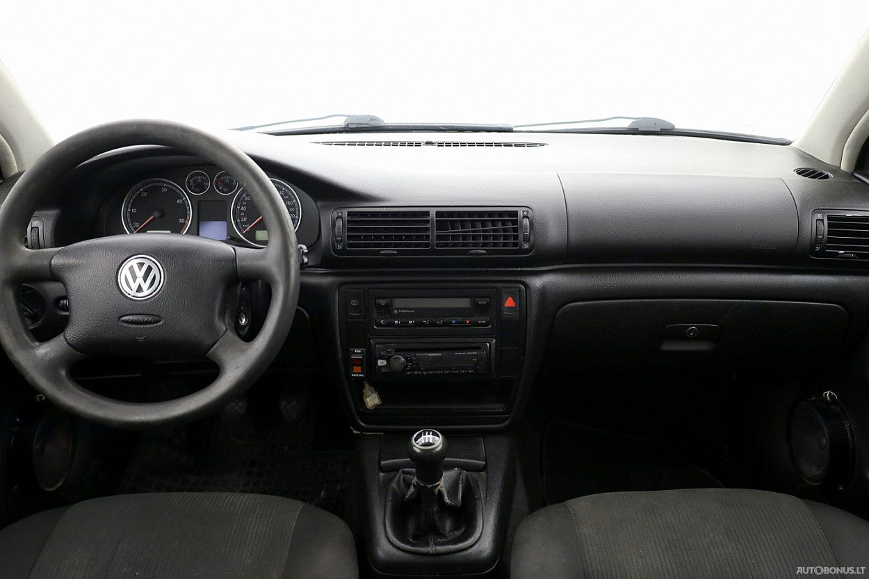 Volkswagen Passat | 4