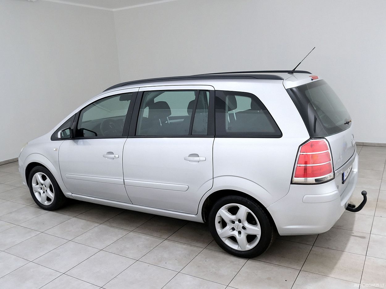 Opel Zafira | 3