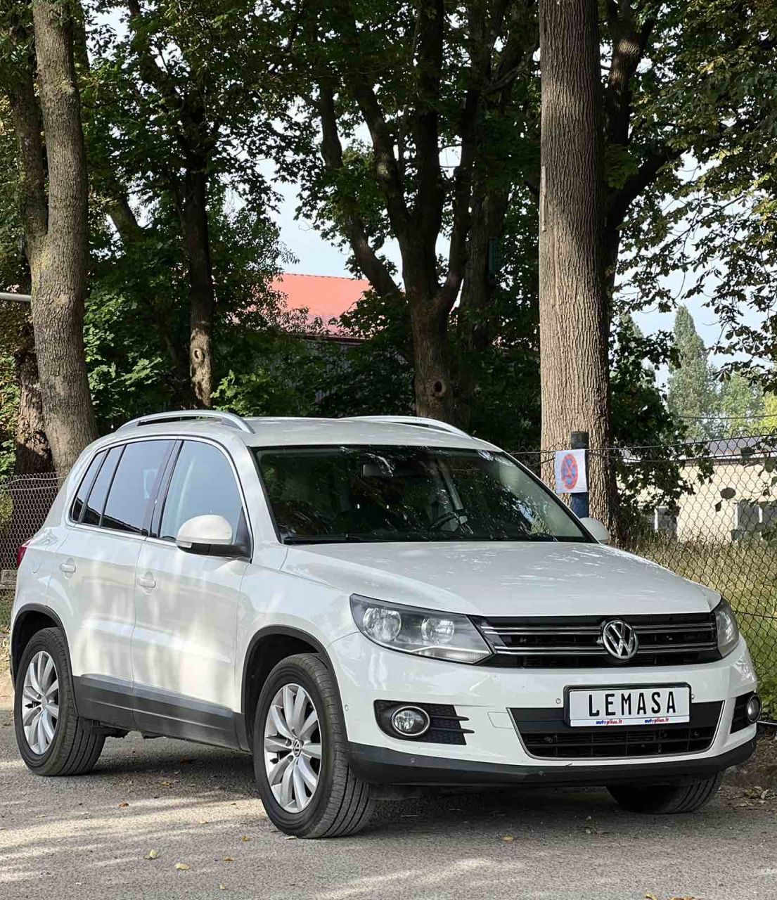 Volkswagen Tiguan | 2