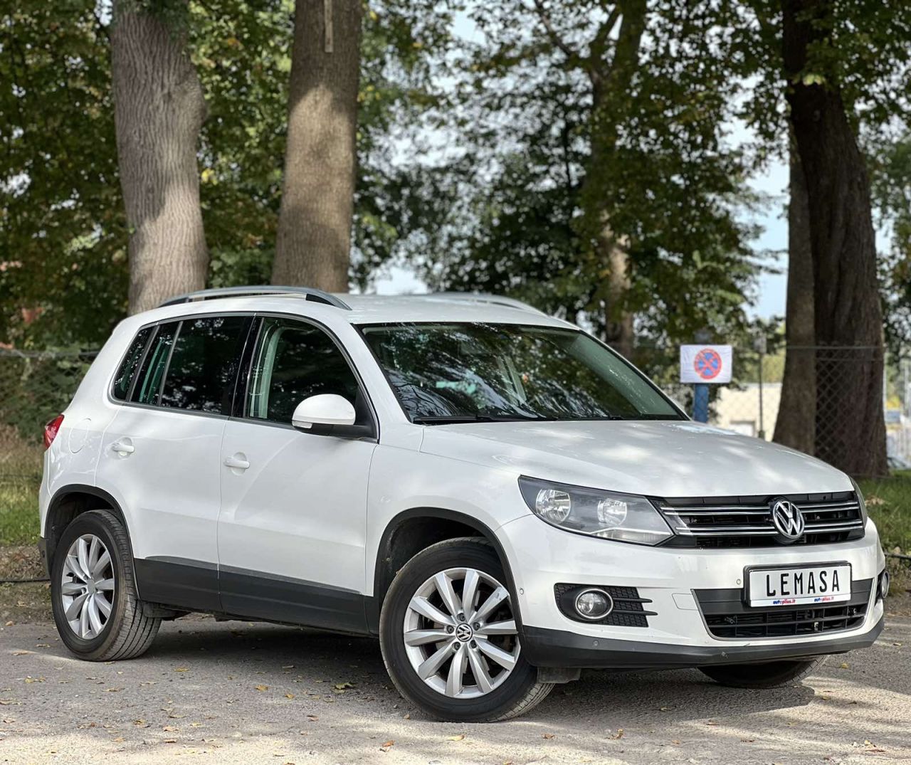 Volkswagen Tiguan | 1