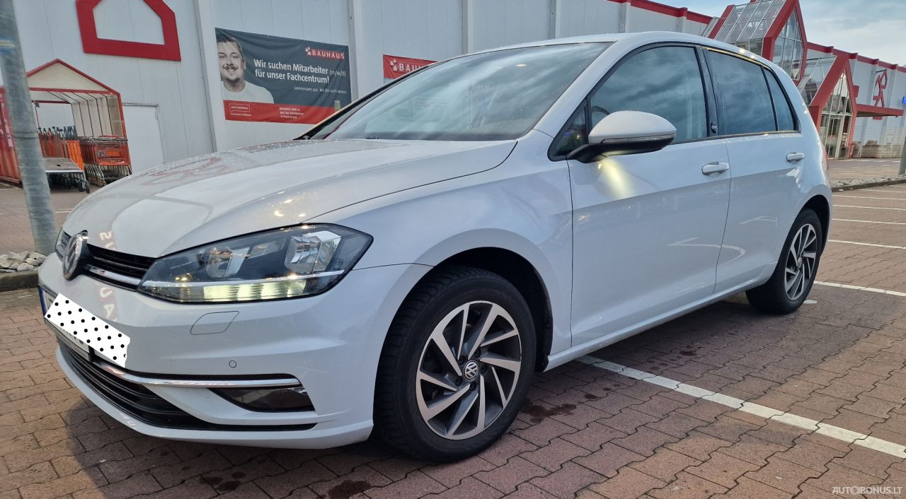 Volkswagen Golf | 17