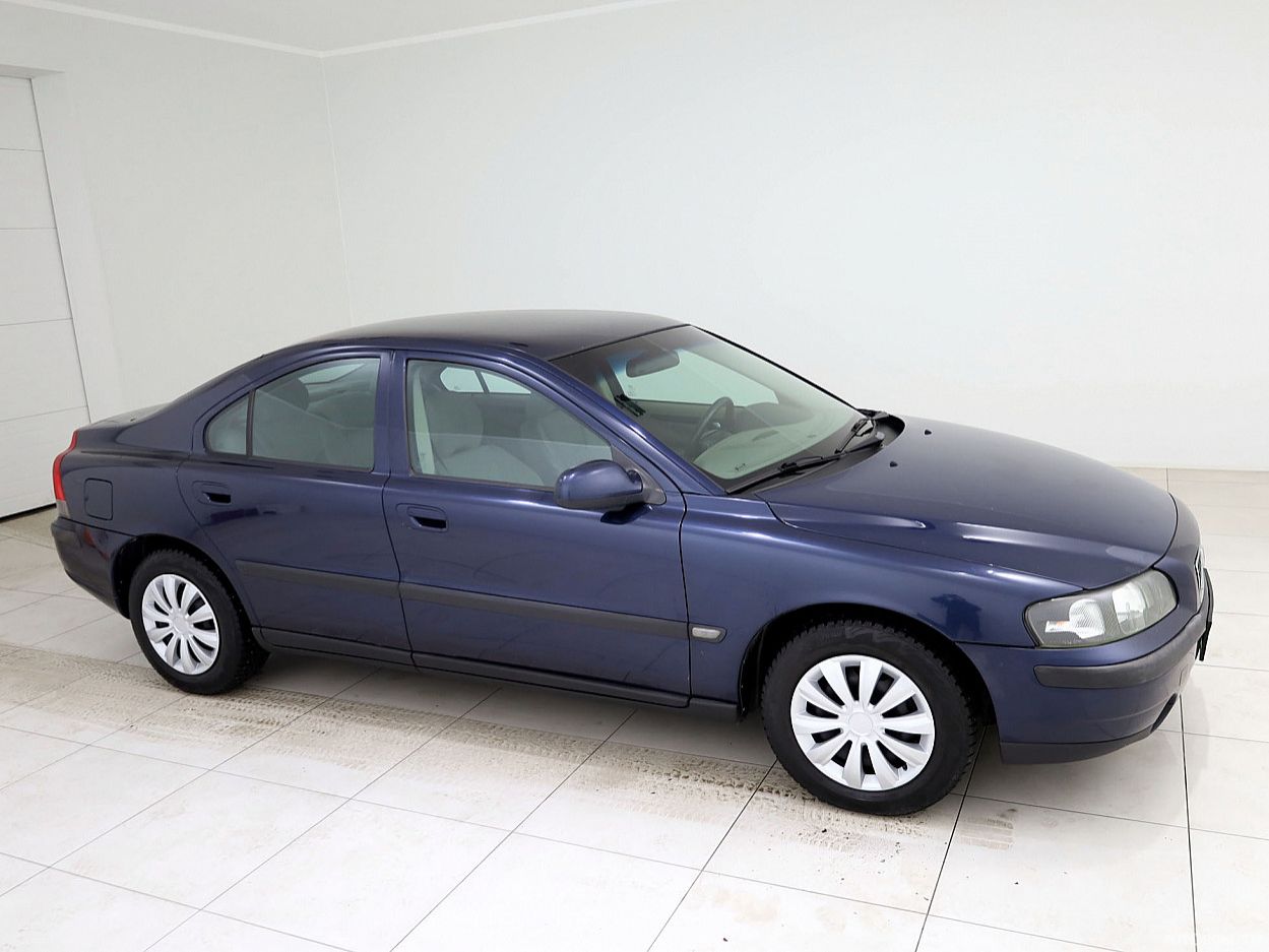 Volvo S60