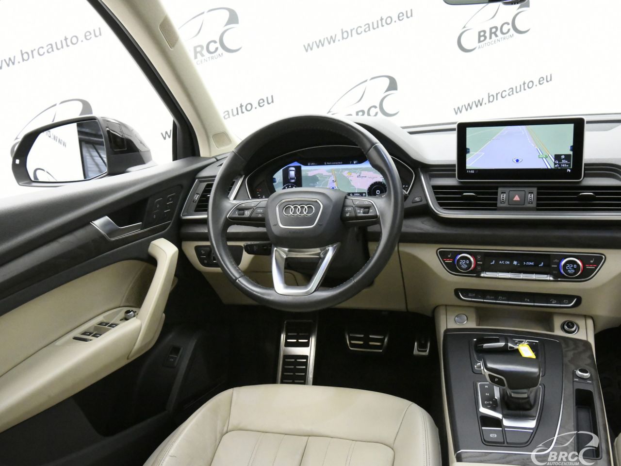 Audi Q5 | 13