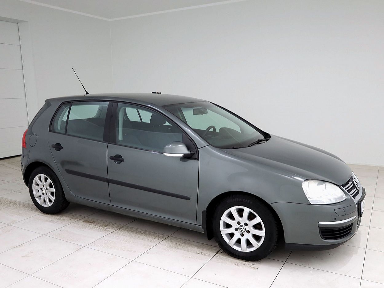 Volkswagen Golf | 0