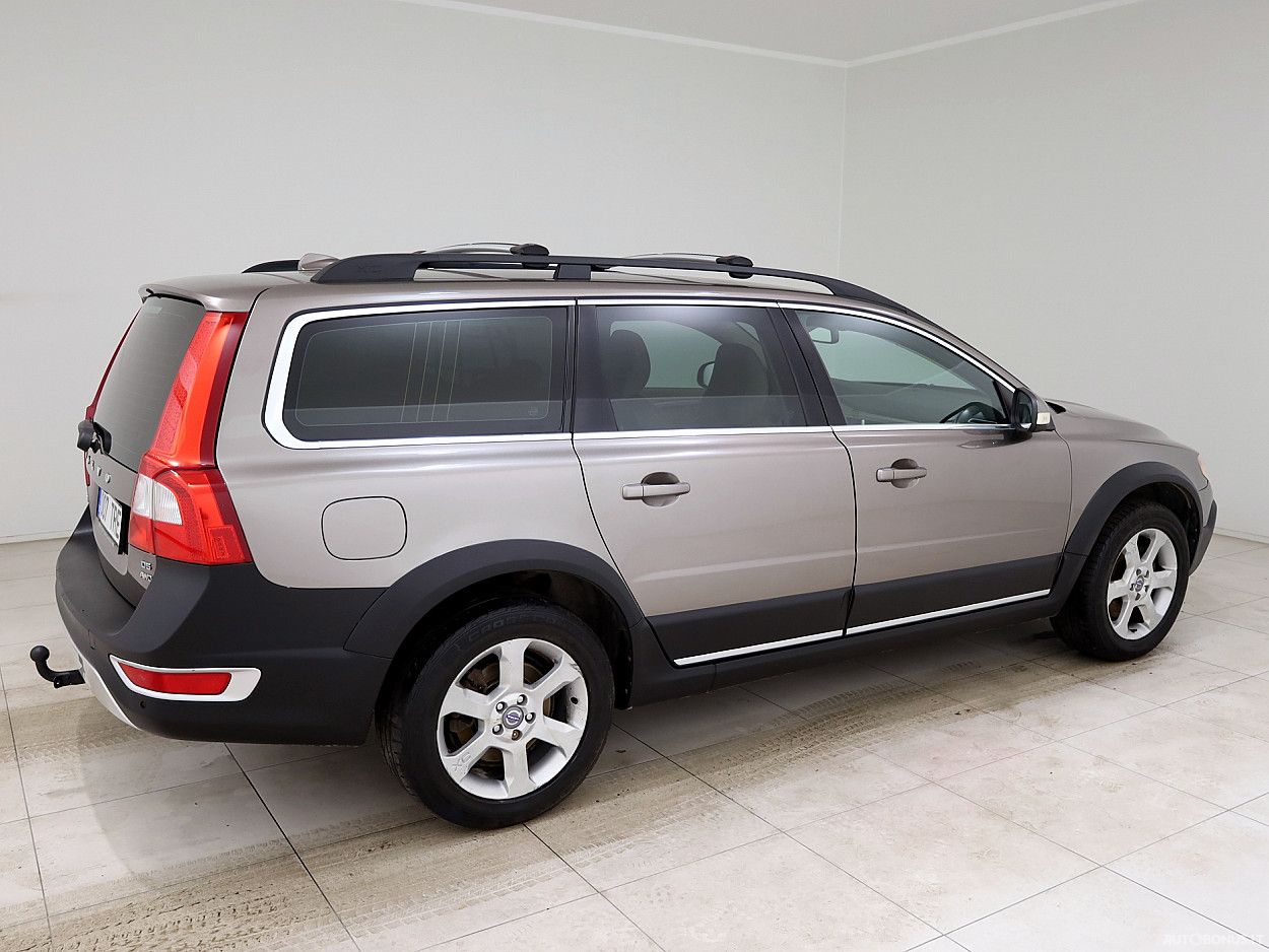 Volvo XC70 | 2