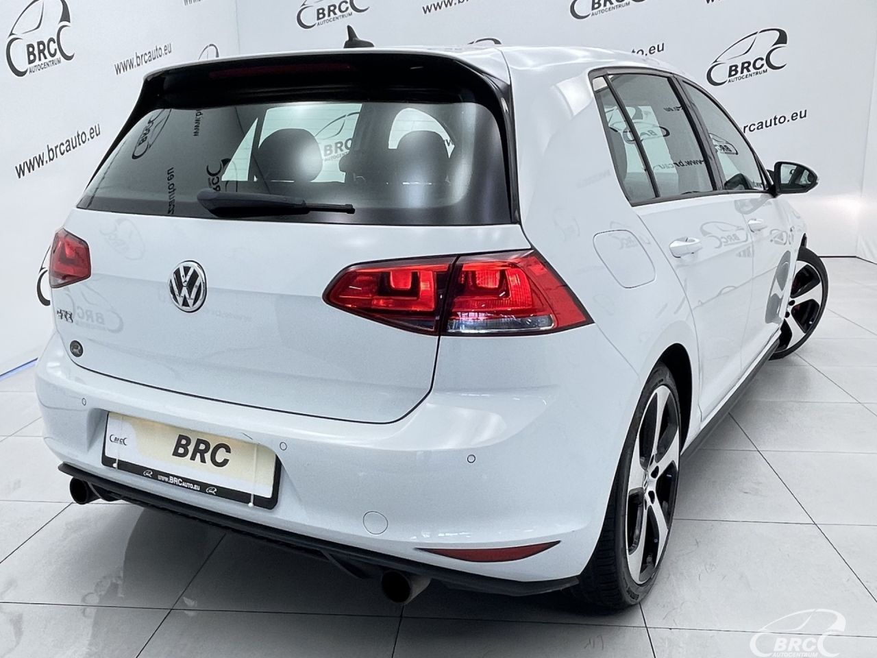 Volkswagen Golf | 38