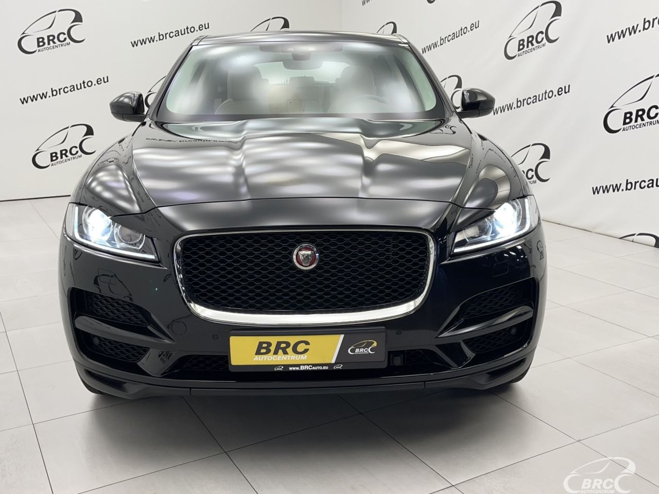 Jaguar F-Pace | 46