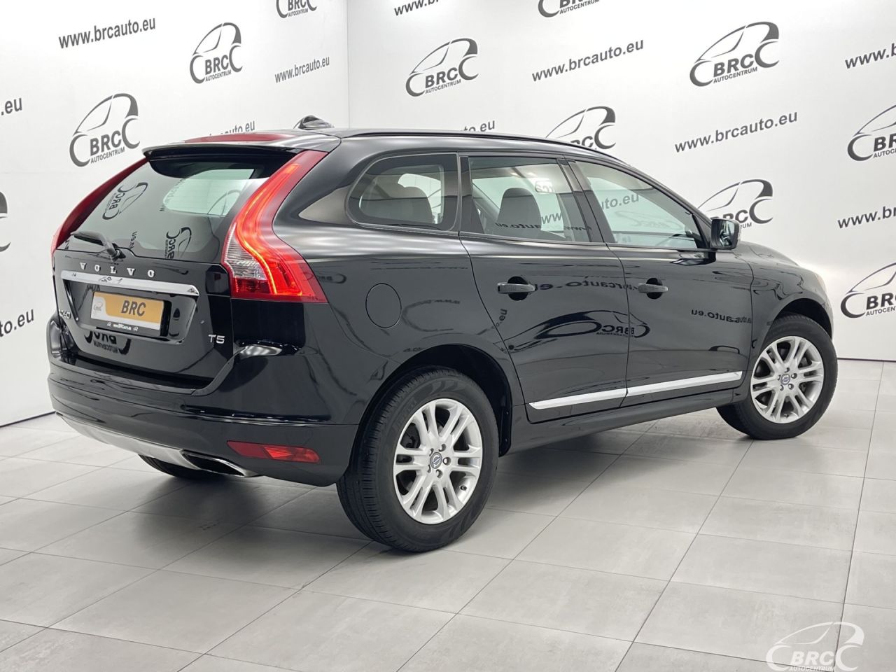 Volvo XC60 | 1