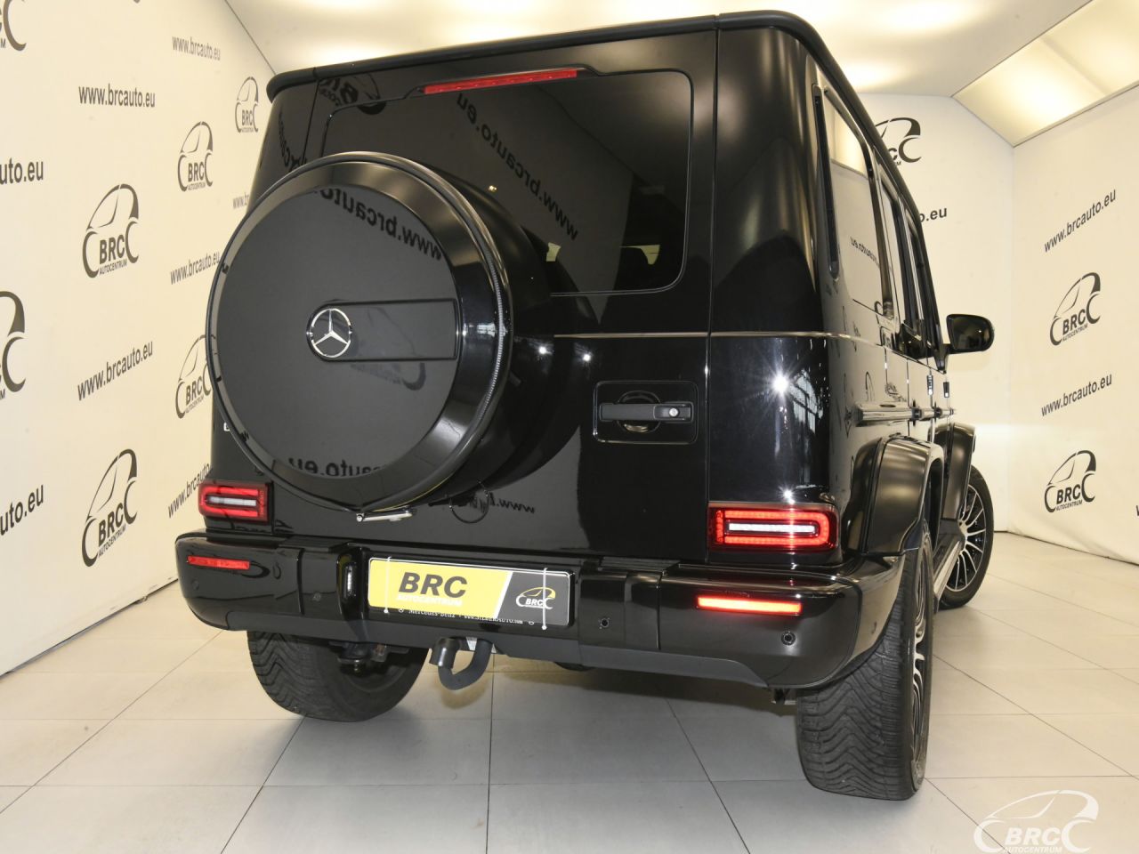 Mercedes-Benz G500 | 50