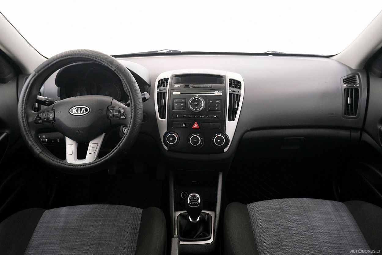 Kia Cee'd | 4