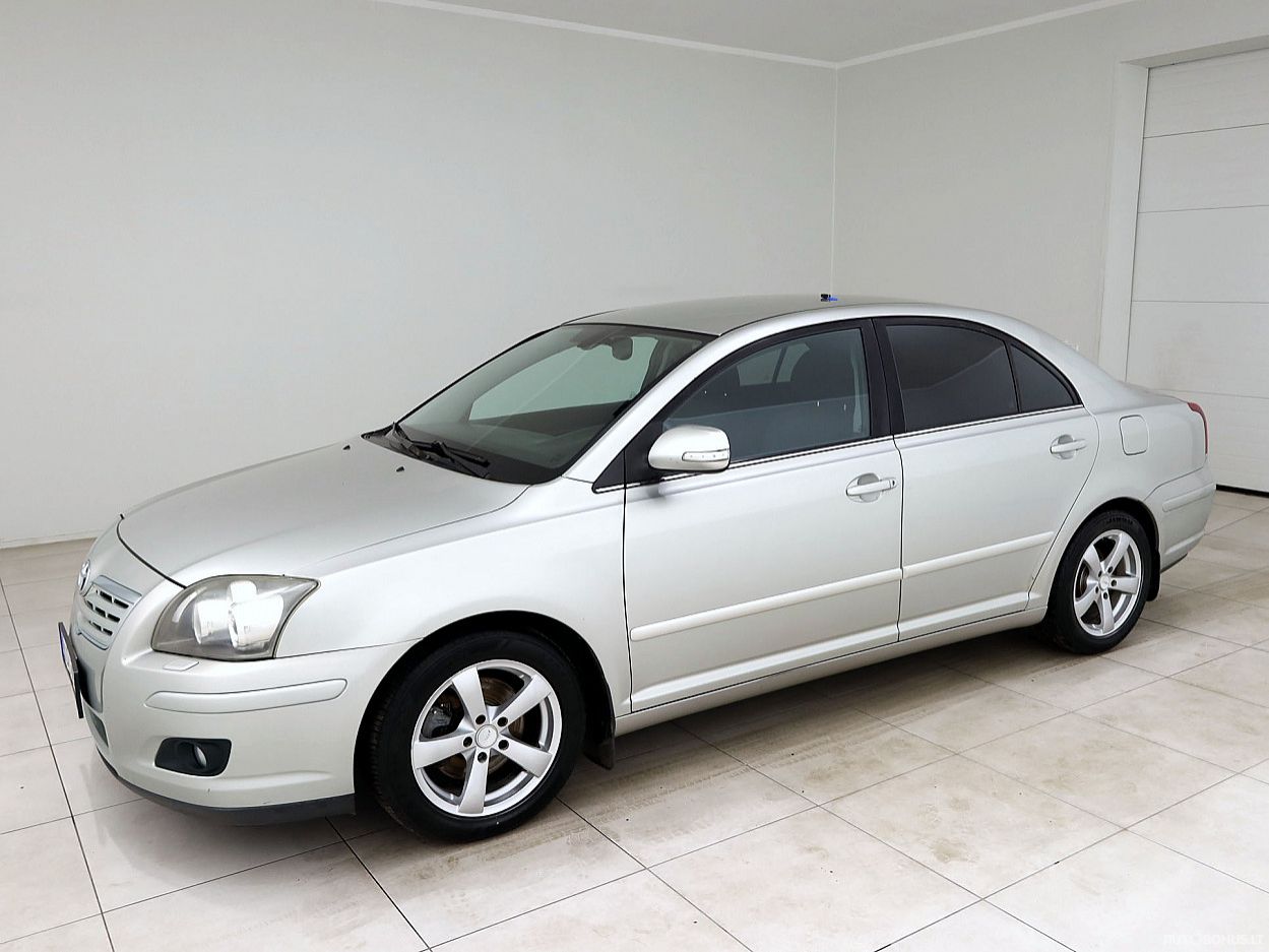 Toyota Avensis | 1