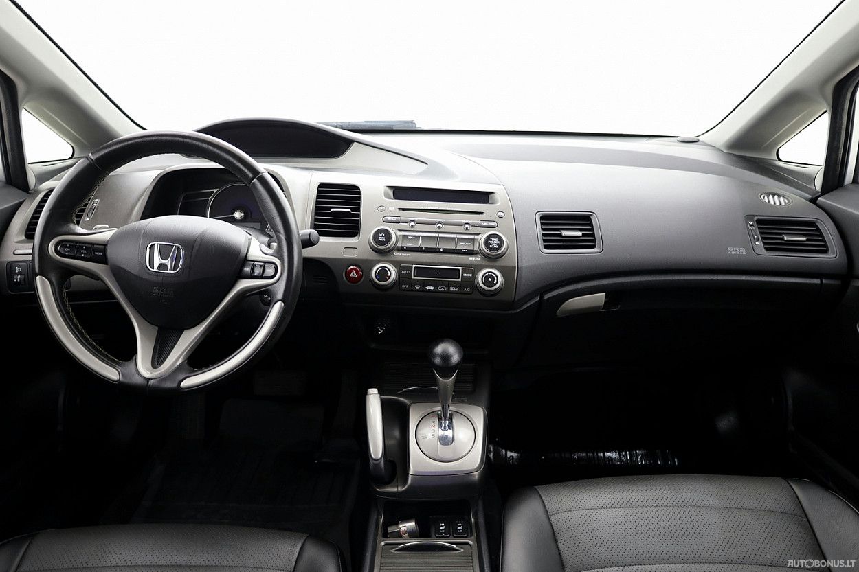 Honda Civic | 4