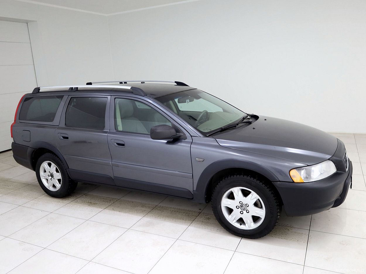 Volvo XC70