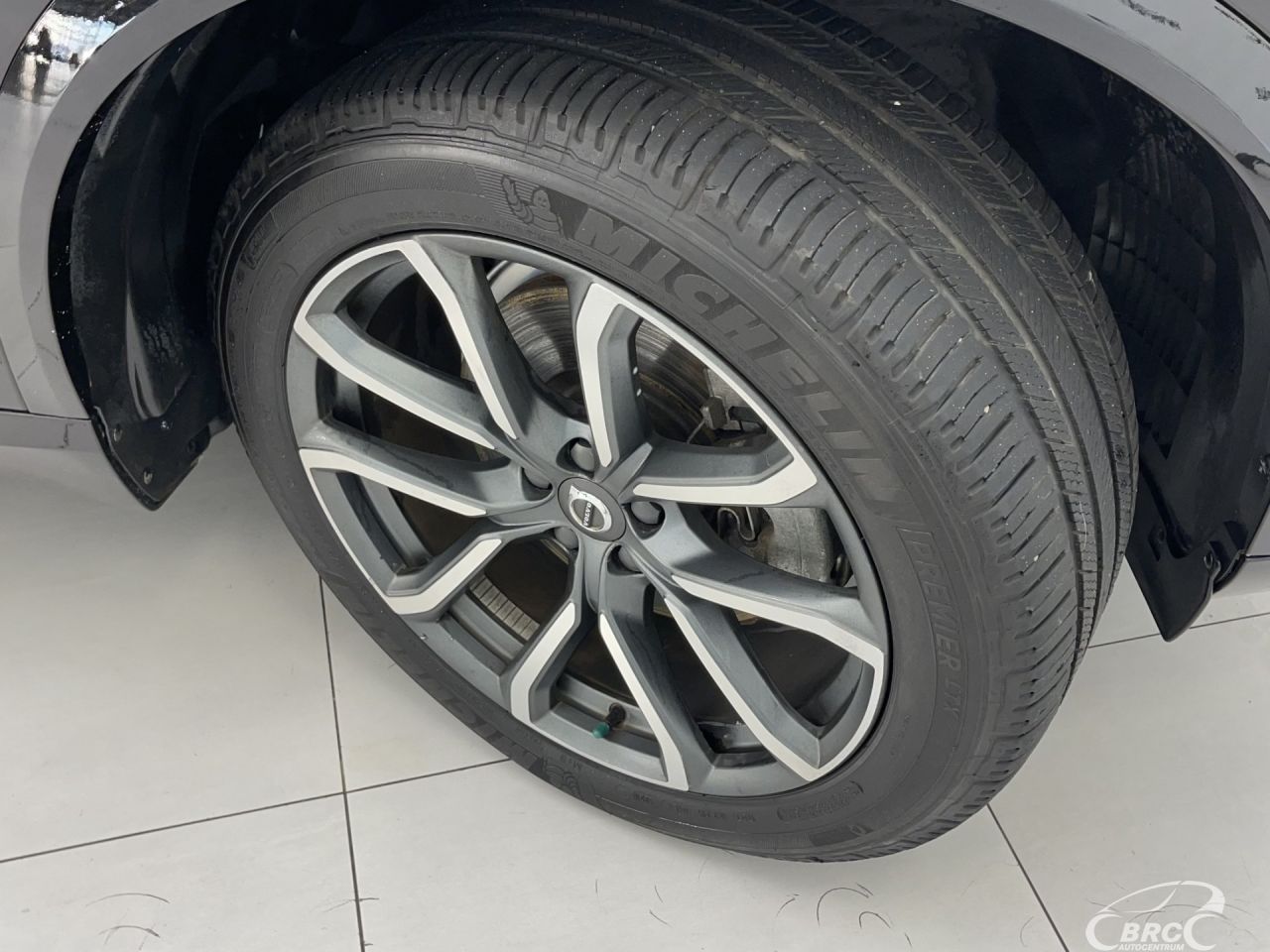 Volvo XC90 | 37