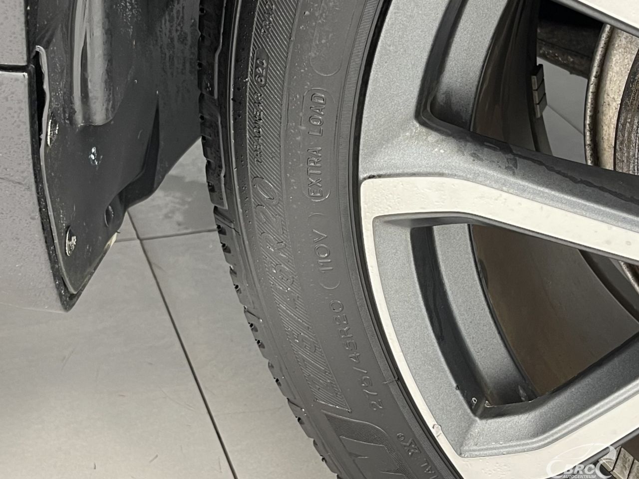 Volvo XC90 | 38