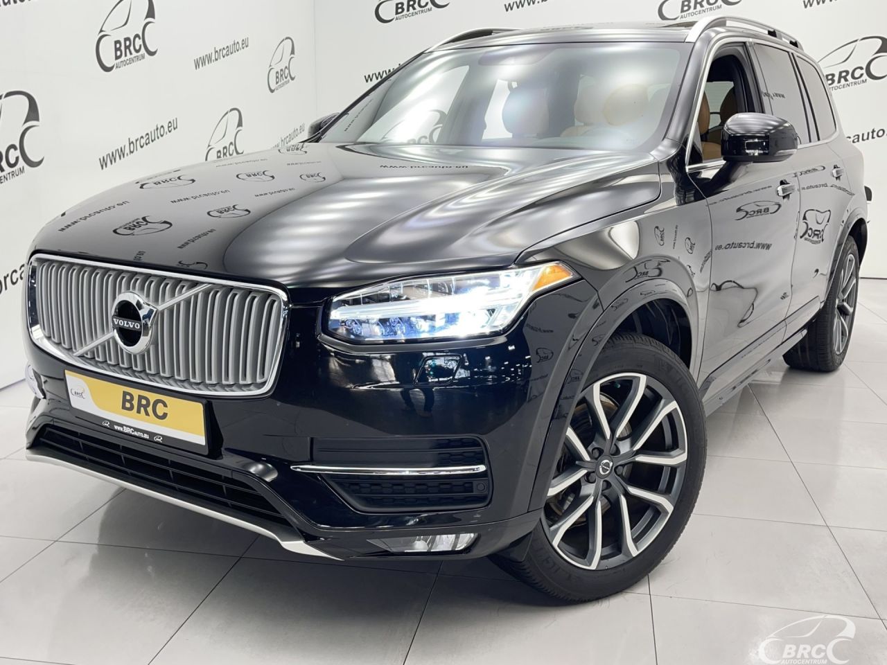 Volvo XC90 | 40